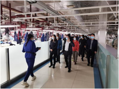 市南區:觀摩工業互聯網創新示范平臺 助推新一代信息技術融合發展